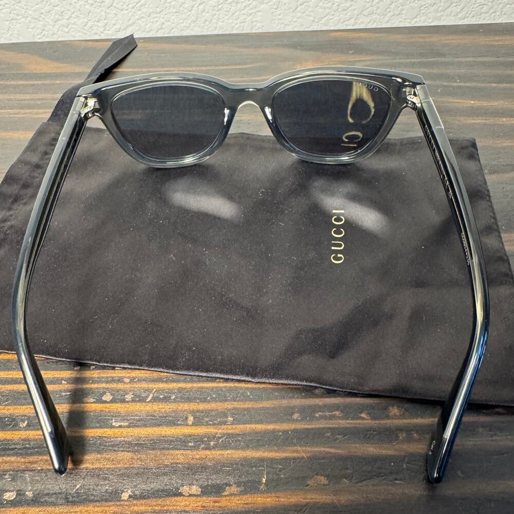 GUCCI Rectangle Wayfarer Red‎ & Green Logo Sunglasses - Picture 6 of 10